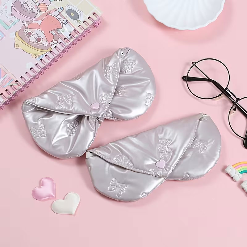 Women Bags For Gift - 1 Piece Heart-Shaped Glasses Case with